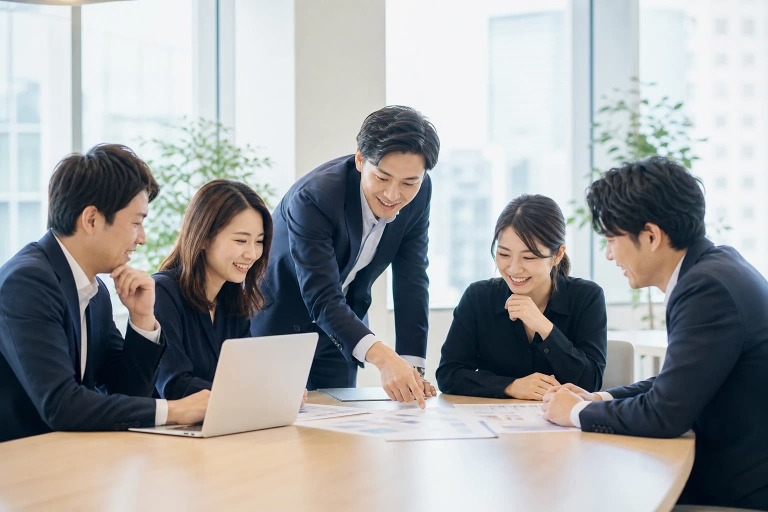 事業創造・投資の支援風景